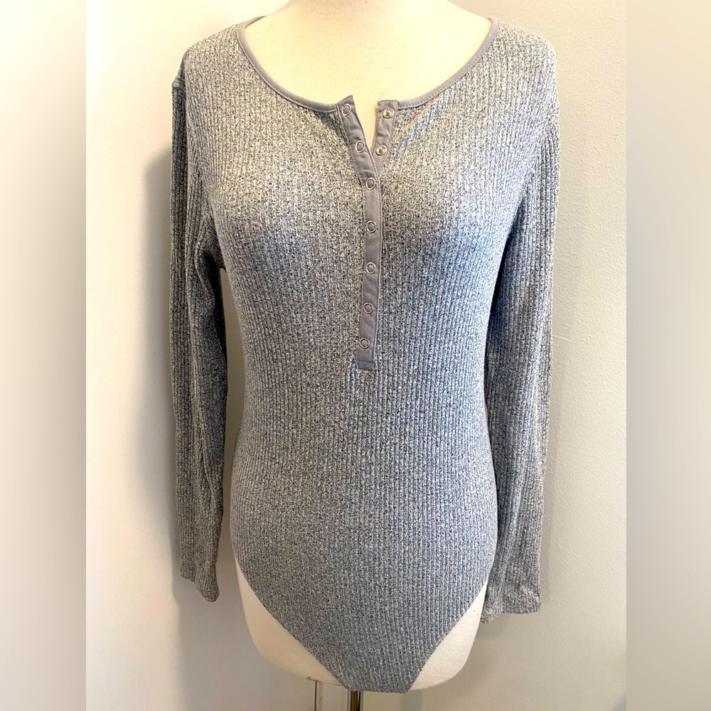ZARA Gray Ribbed Long Sleeve Bodysuit - Size L - EUC